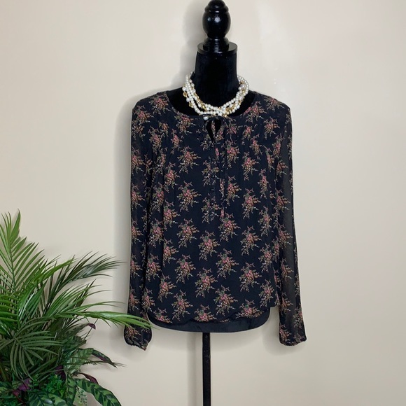 C BRAND Beautiful semi sheer blouse - Picture 1 of 6